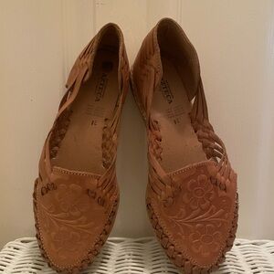 Handcrafted Tan Leather Huarache Flats -